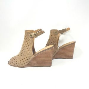 Lucky Brand Wedges EUC Sz 7